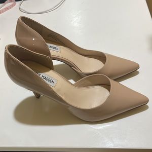 Steve Madden nude pumps
